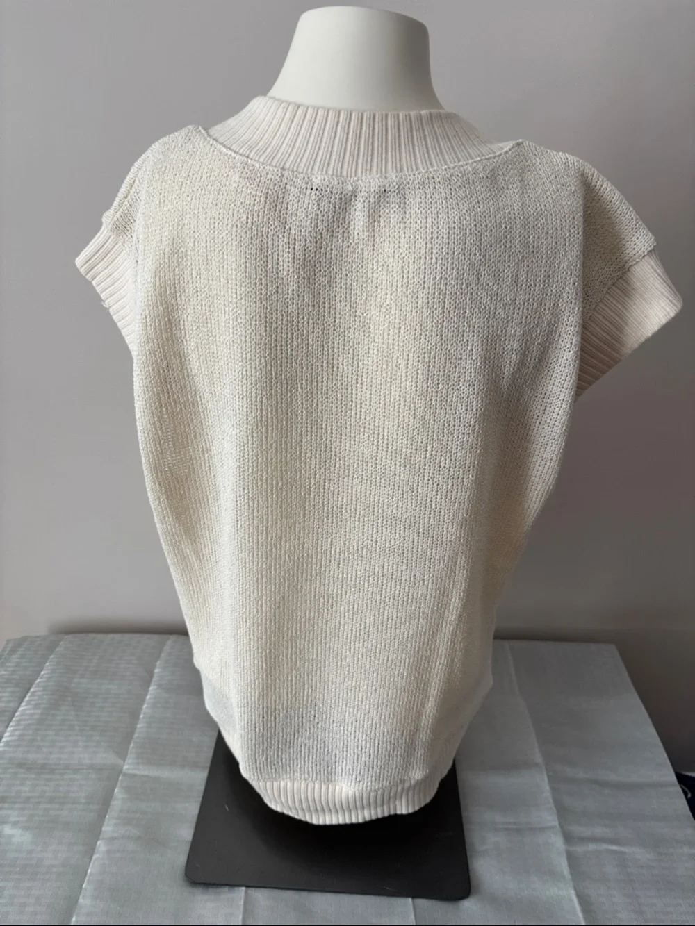 Zara Oversized Knit Vest - Picture 5 of 8